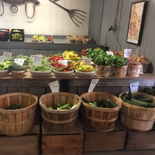Fresh produce at Roe's Orchards